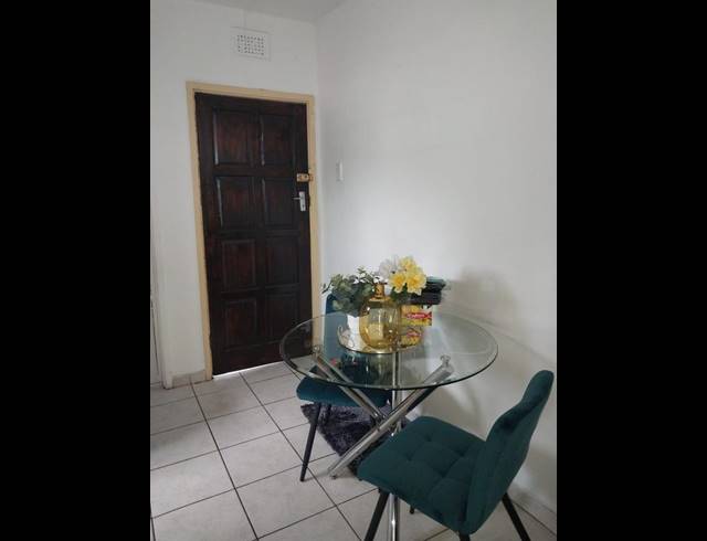 1 BEDROOM APARTMENT FOR SALE IN MONTCLAIR